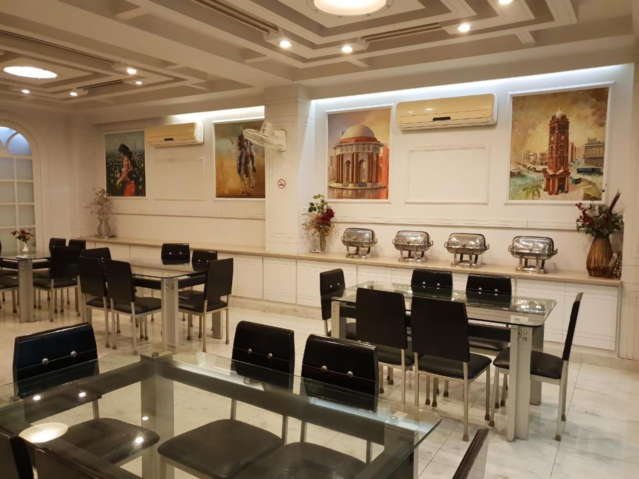 Hotel Grand Faisalabad Exterior photo