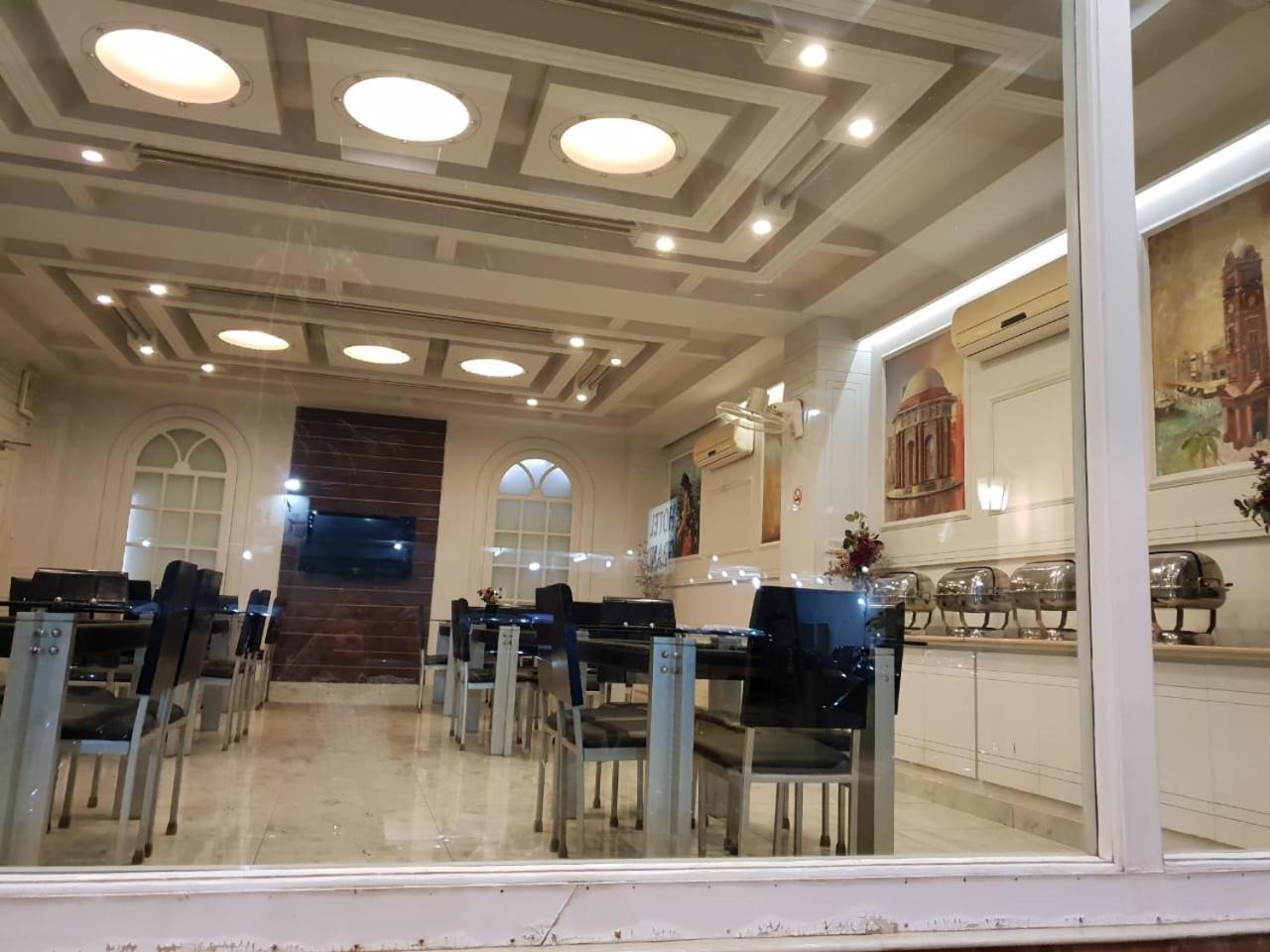 Hotel Grand Faisalabad Exterior photo